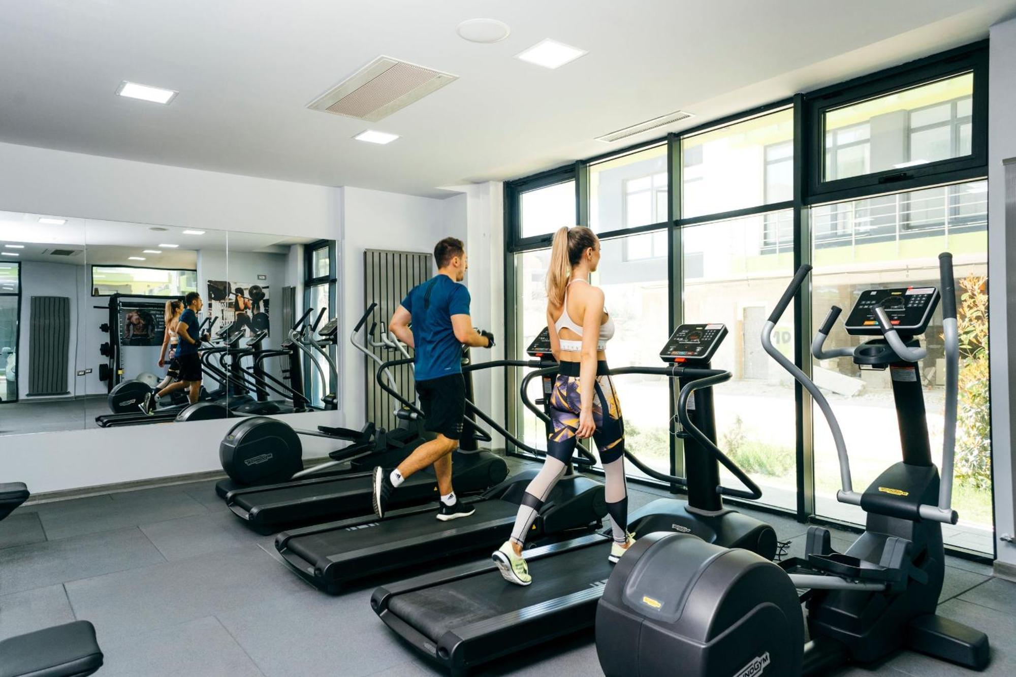 Eka Studio - Pool & Spa Beach Resort ナボダリ エクステリア 写真