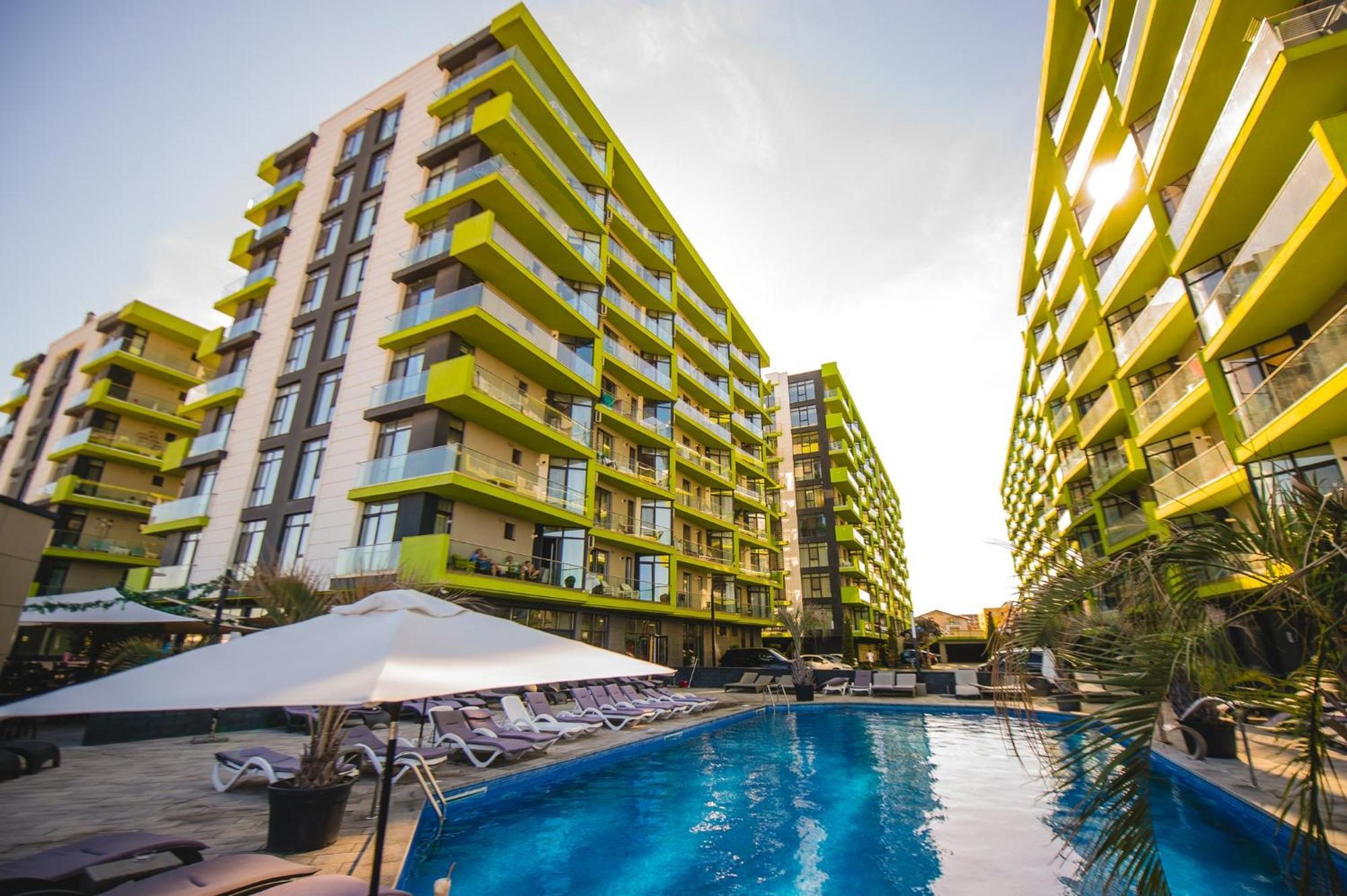 Eka Studio - Pool & Spa Beach Resort ナボダリ エクステリア 写真